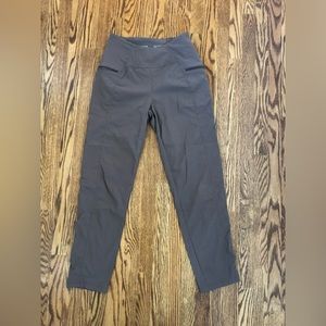 Mountain Hardware Women’s Pants XS